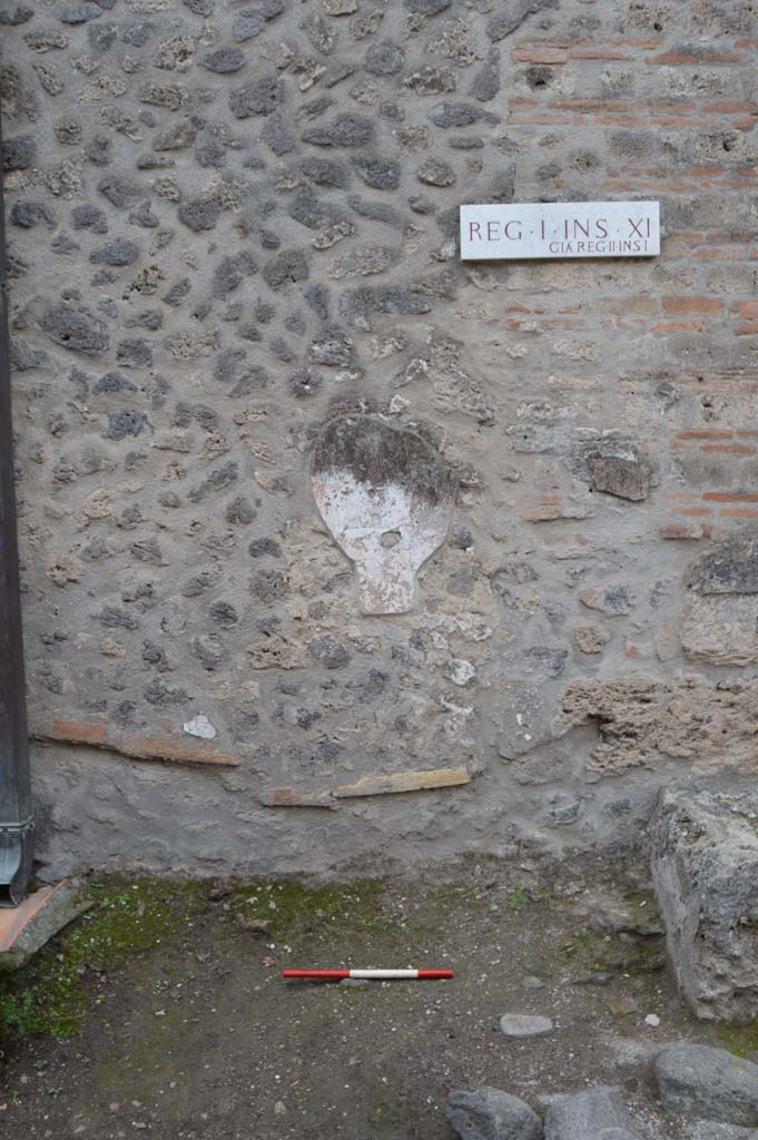 I.11.7 Pompeii. October 2018. Area to south of street altar, on right.
Foto Taylor Lauritsen, ERC Grant 681269 DÉCOR.