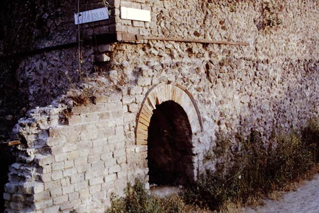 II.4.7a Pompeii, 1968. Arched street shrine at east end of II.4. Photo by Stanley A. Jashemski.
Source: The Wilhelmina and Stanley A. Jashemski archive in the University of Maryland Library, Special Collections (See collection page) and made available under the Creative Commons Attribution-Non Commercial License v.4. See Licence and use details.
J68f0652