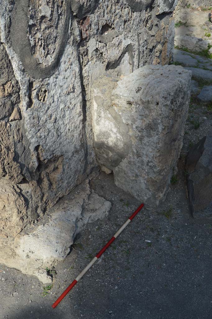 Pompeii. Street shrine with altar at VI.1.19, October 2017. Looking towards west side of altar.
Foto Taylor Lauritsen, ERC Grant 681269 DÉCOR.