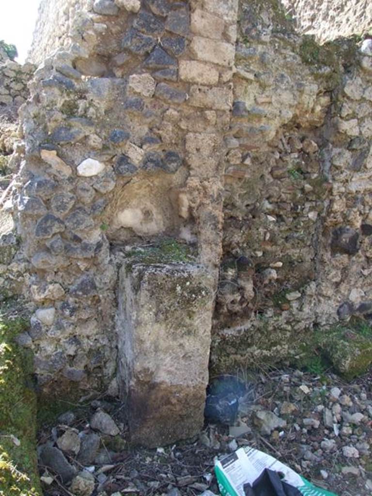 IX.8.8 Pompeii. March 2009. Street altar on north side of entrance doorway.