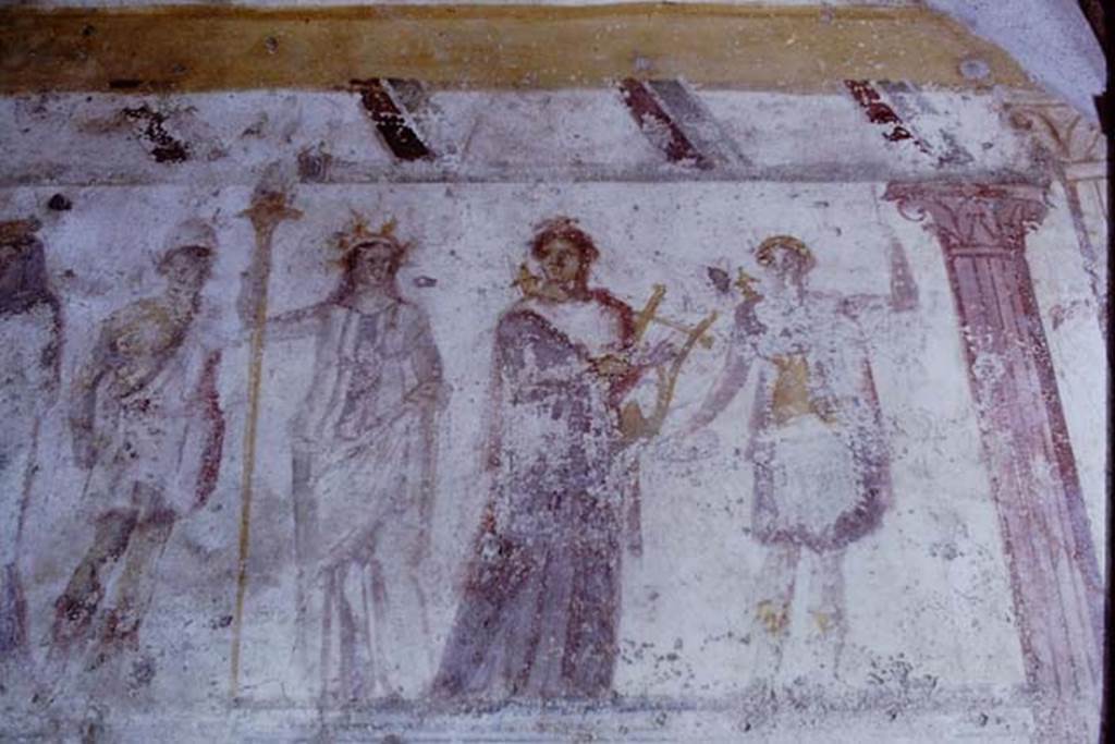 IX.11.1 Pompeii. 1968. Detail of Vulcanus, Ceres, Apollo and Diana. Photo by Stanley A. Jashemski.
Source: The Wilhelmina and Stanley A. Jashemski archive in the University of Maryland Library, Special Collections (See collection page) and made available under the Creative Commons Attribution-Non Commercial License v.4. See Licence and use details.
J68f0644