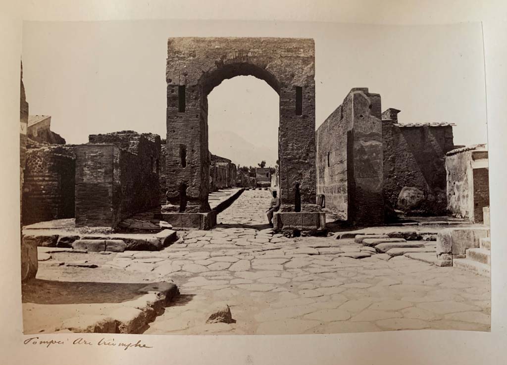 Arch of Caligula, at south end of Via Mercurio. Looking north from junction with Via della Fortuna.
Album by M. Amodio, c.1880, entitled “Pompei, destroyed on 23 November 79, discovered in 1748”.
Photo courtesy of Rick Bauer.