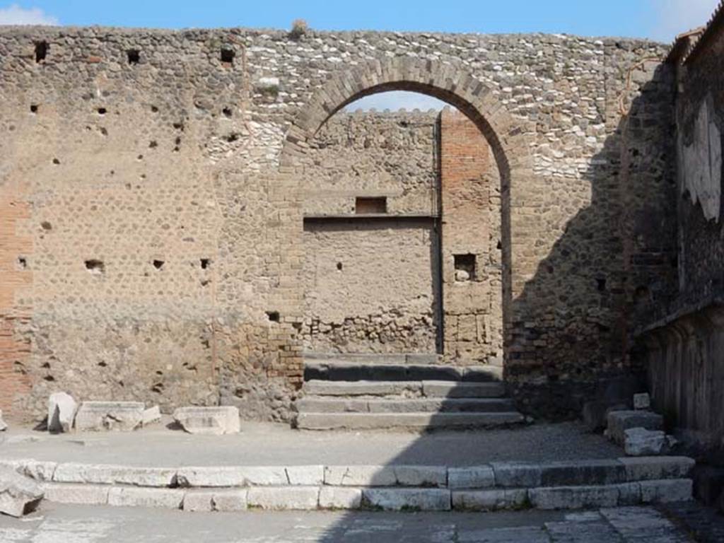 Arched entrance in north-west corner of Forum. May 2015.
Photo courtesy of Buzz Ferebee.