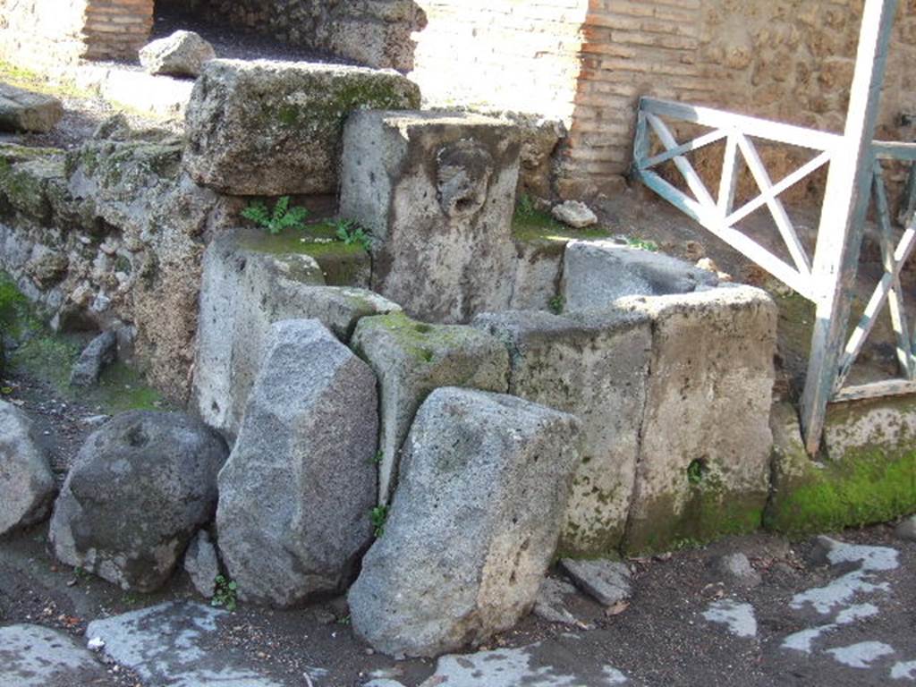 I.13.10 Pompeii. December 2005. Fountain outside I.13.10