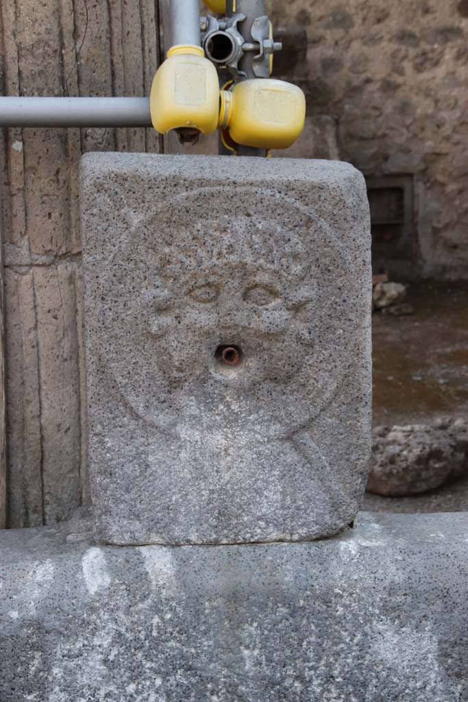 Fountain outside VIII.7.30. September 2021.
Relief of medallion with Triton on pilaster. Photo courtesy of Klaus Heese.