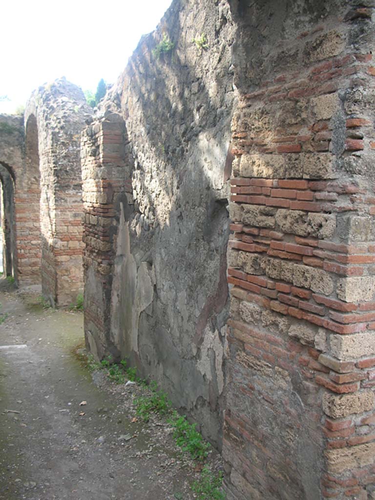 Porta Ercolano or Herculaneum Gate, Pompeii. May 2010.
West side, looking north along east wall from south end. Photo courtesy of Ivo van der Graaff.