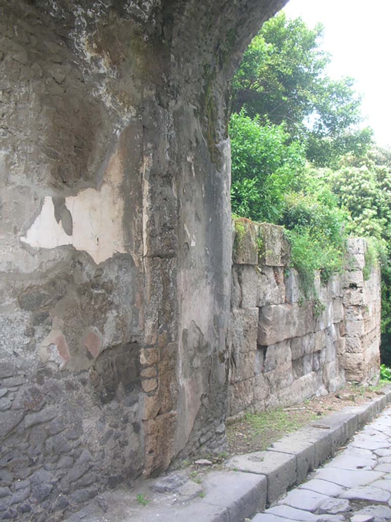 Nola Gate, Pompeii. May 2010.
Looking east along north side of gate from west end. Photo courtesy of Ivo van der Graaff.