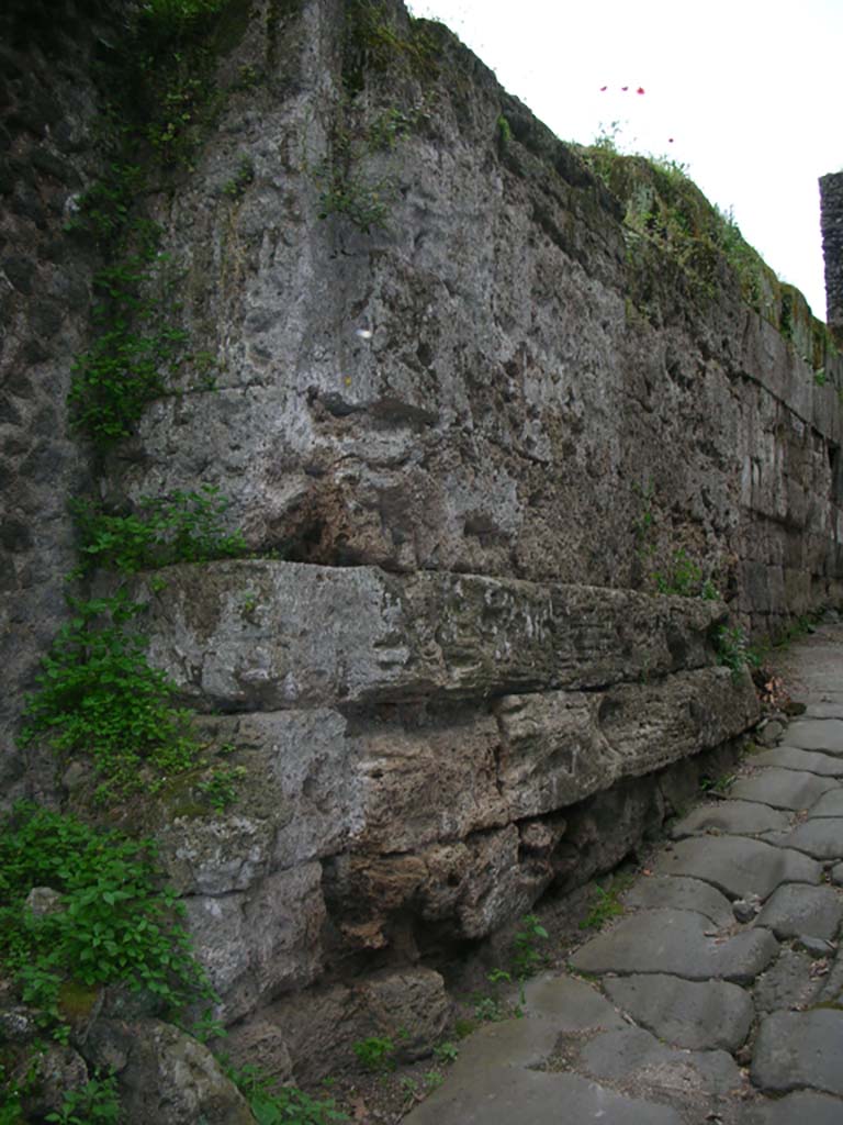 Nola Gate, Pompeii. May 2010.
Looking west along south wall from east end. Photo courtesy of Ivo van der Graaff.