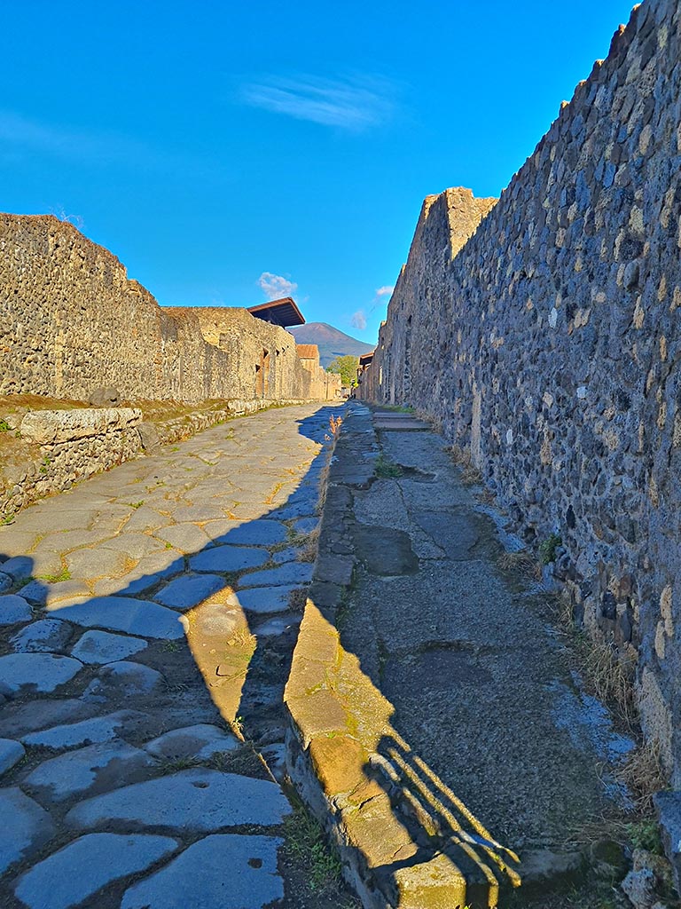 Pompeii Porta di Nocera. October 2024.
Looking north along Via di Nocera from Gate. Photo courtesy of Giuseppe Ciaramella.