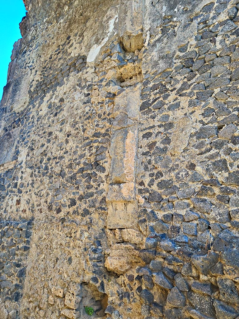 Porta di Nocera or Nuceria Gate, Pompeii. October 2024.
Detail from east side of gate. Photo courtesy of Giuseppe Ciaramella.