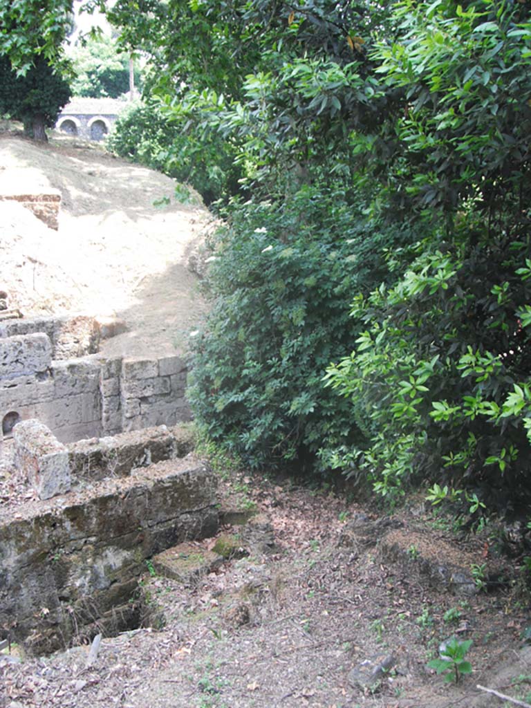Porta Stabia, Pompeii. May 2011.
Upper west side of gate, looking south-east, continuation. Photo courtesy of Ivo van der Graaff.