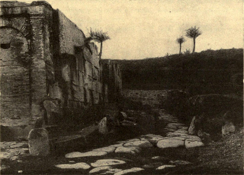 Vesuvian Gate Pompeii. 1906 photo, looking north through gate.
The gate is at the northern end of the road that runs through the city to the Porta Stabia.
See Notizie degli Scavi di Antichità, 1906, p. 97, fig. 1.