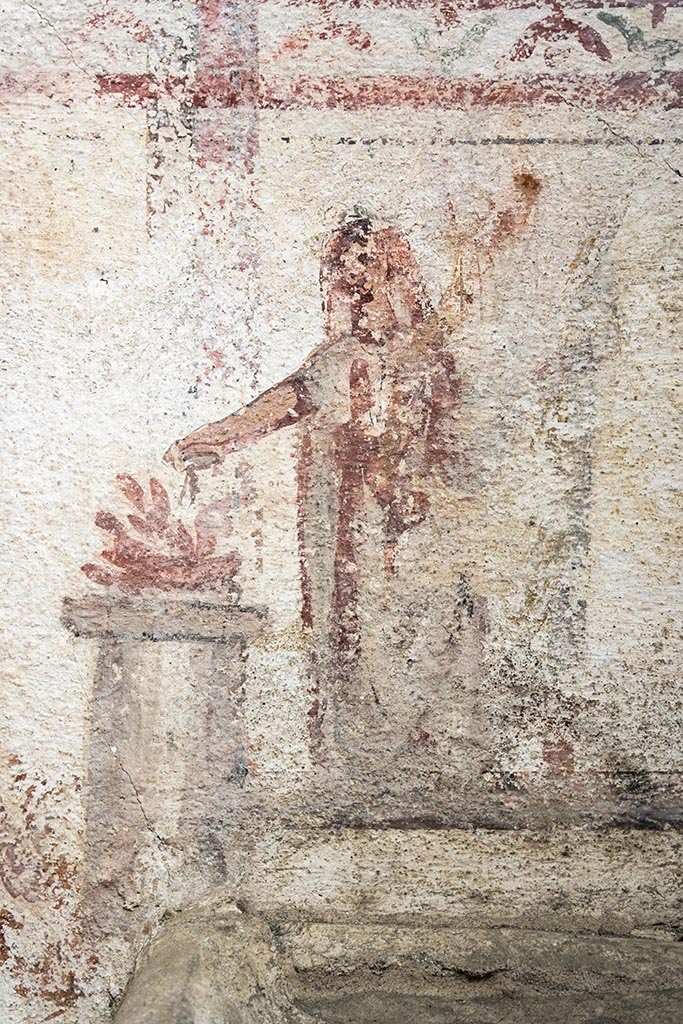 IX.10.1, Pompeii. July 2024.
Room 12, south wall, detail of painted lararium. Photo courtesy of Johannes Eber.