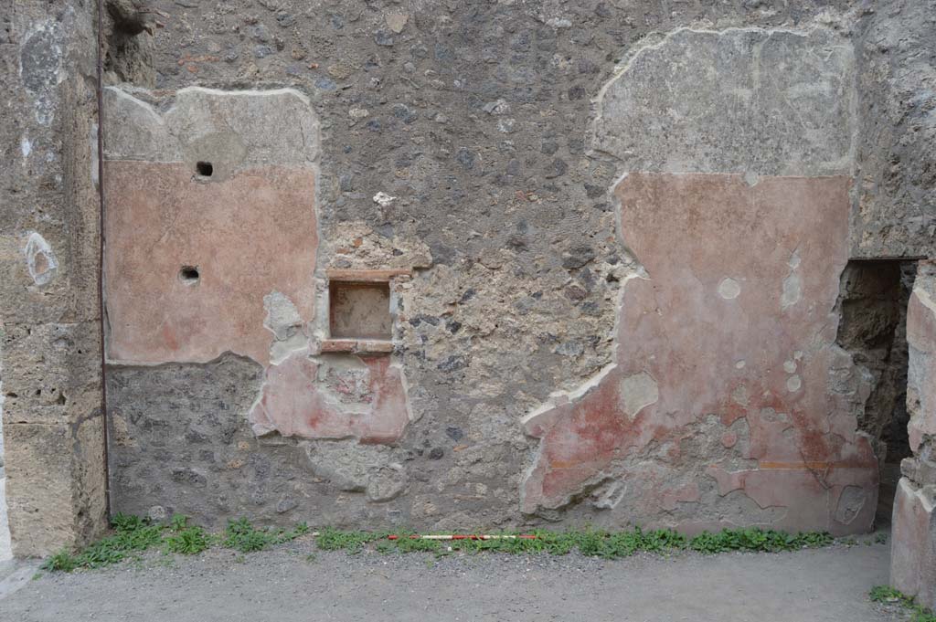 II.2.3 Pompeii. October 2017. Looking towards the east wall.
Foto Taylor Lauritsen, ERC Grant 681269 DÉCOR.