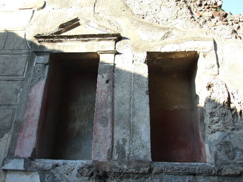VI.12.2 Pompeii. December 2006. Rear north wall with 2 large niches with aedicula facades. At least one of these niches was a Lararium. See Boyce G. K., 1937. Corpus of the Lararia of Pompeii. Rome: MAAR 14. (p51, No.189A).
