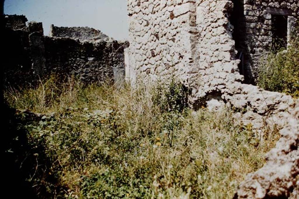 PL.8B. Pompeii. 1961. Photo by Stanley A. Jashemski.
Source: The Wilhelmina and Stanley A. Jashemski archive in the University of Maryland Library, Special Collections (See collection page) and made available under the Creative Commons Attribution-Non Commercial License v.4. See Licence and use details.
J61f0264
(Possibly in Reg. I, perhaps I.8, I,11, I.12 or I.13; the next Jashemski photo following it was from I.13.4, and then I.13.1).