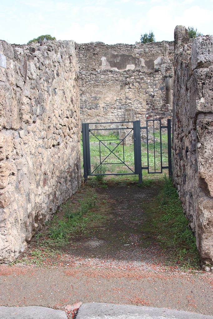 I.2.3 Pompeii. October 2024.
Entrance corridor, looking east towards atrium. Photo courtesy of Klaus Heese.