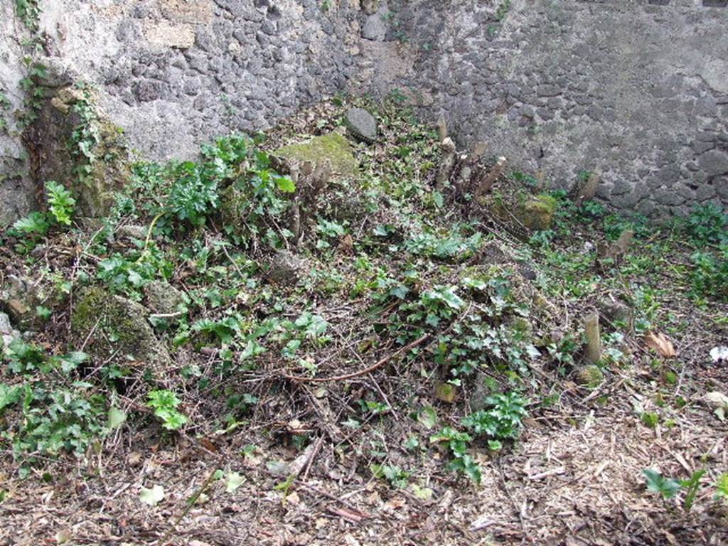 I.2.10 Pompeii. December 2006. Remains of room in south east corner of garden. West and North walls destroyed.