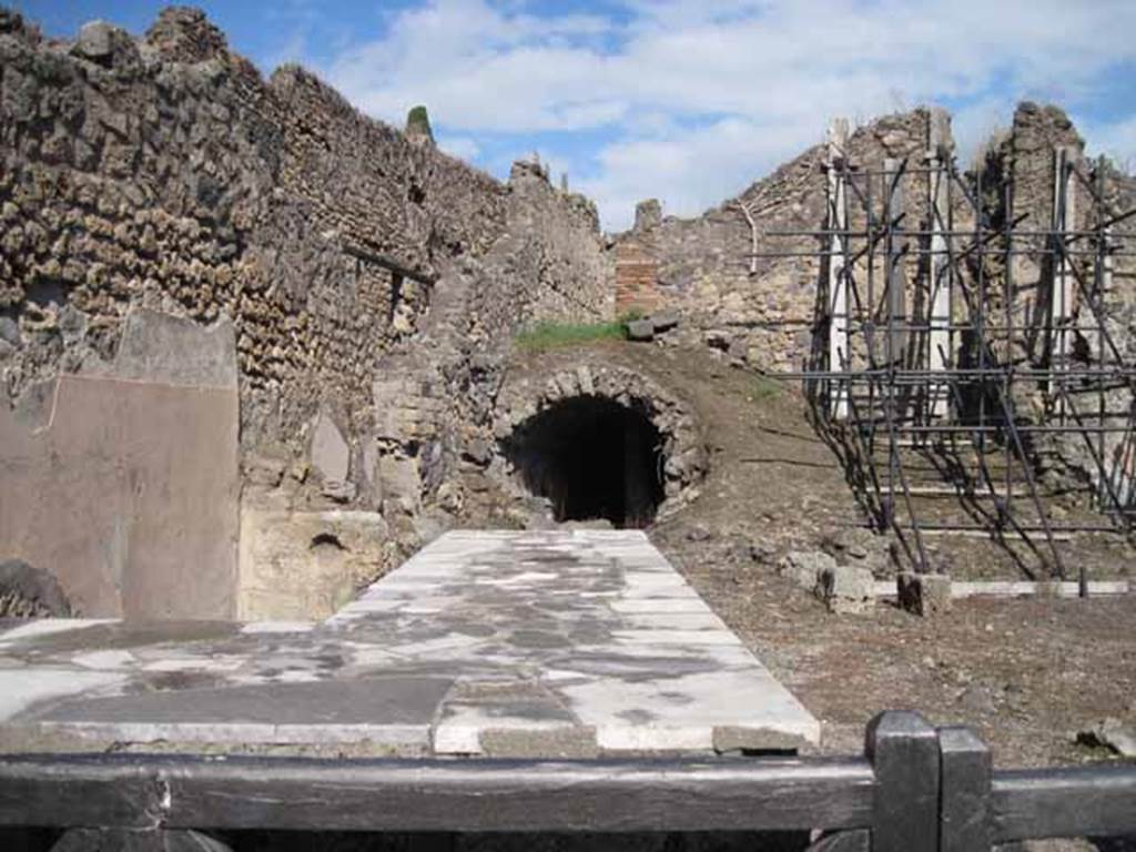 I.2.13 Pompeii. September 2010. Looking east across bar, from entrance.
Photo courtesy of Drew Baker.