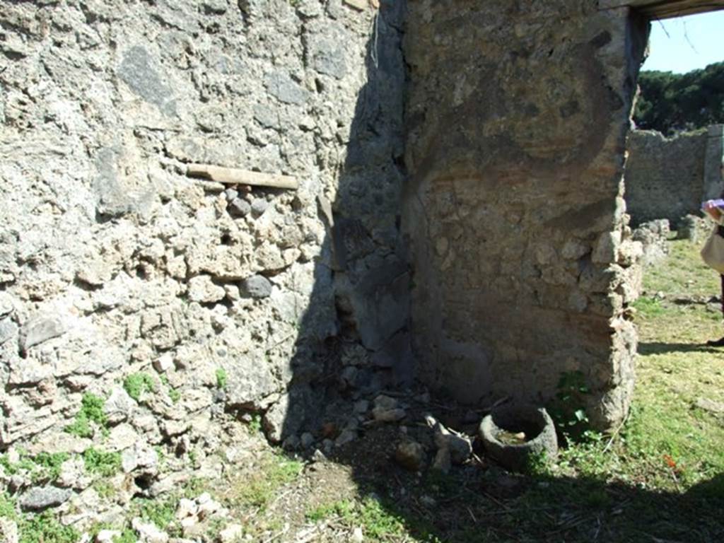 I.2.16 Pompeii. March 2009. Room 8. South east corner, and doorway to Portico.