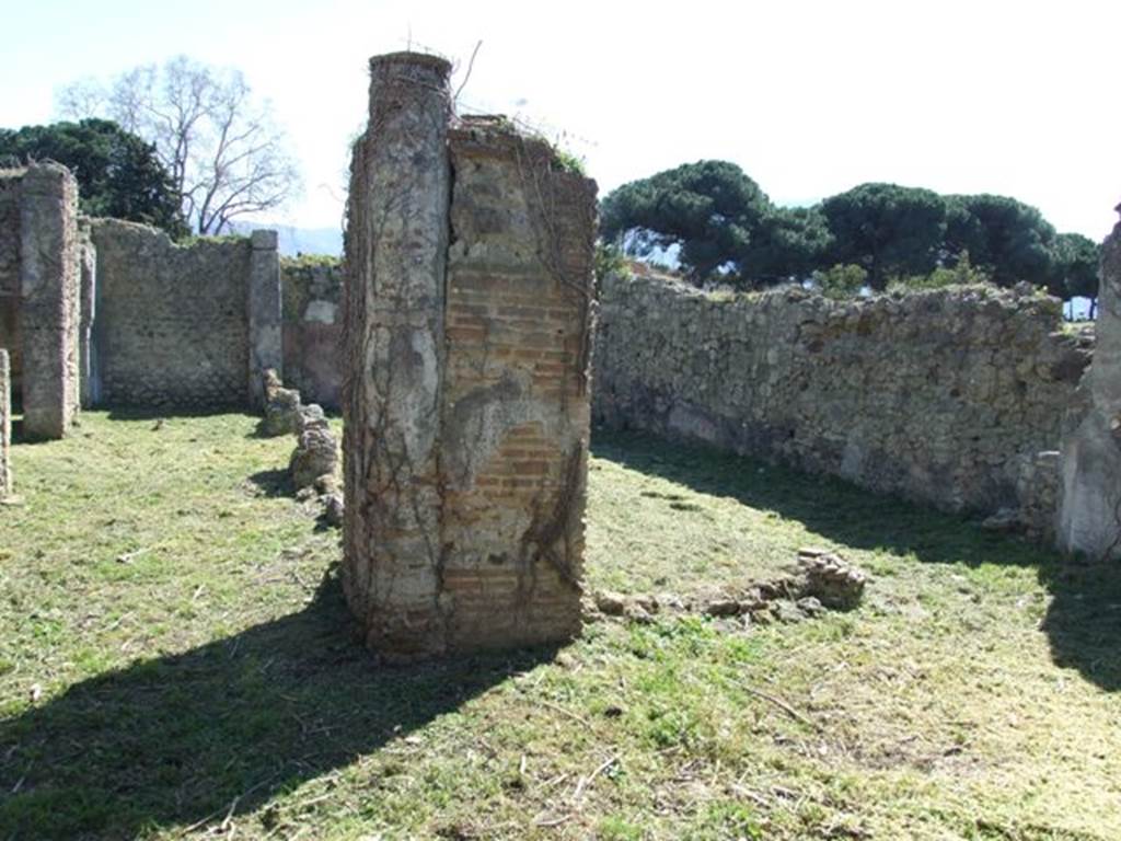 I.2.16 Pompeii. March 2009. Room 1, north-east corner of portico.
Looking south along north and east portico surrounding the garden on two sides.