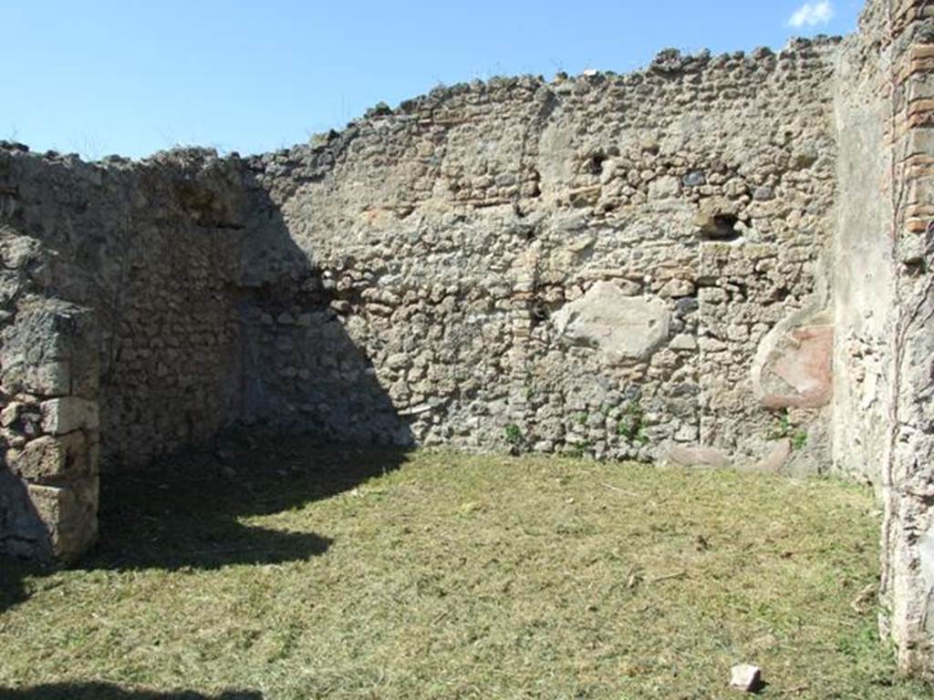 I.2.17 Pompeii. March 2009. Room 14, Exedra.