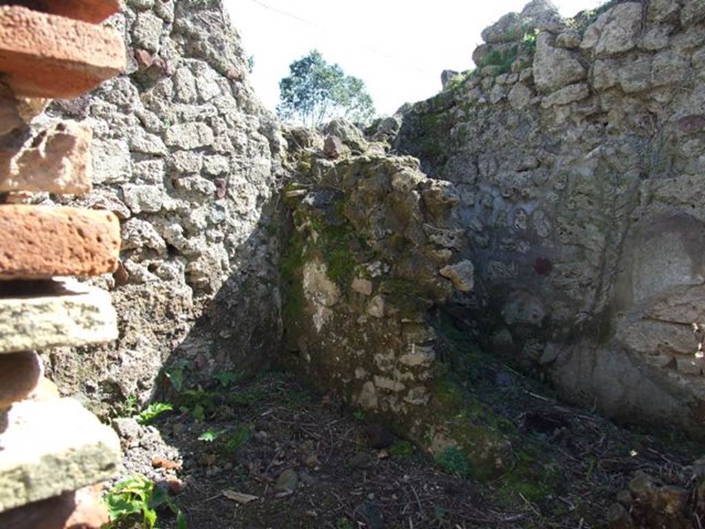 I.2.20 Pompeii. March 2009. Latrine in south east corner of kitchen area.