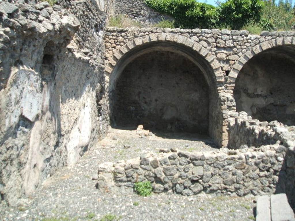 I.3.6 Pompeii. May 2005. Doorway into rear room from shop.