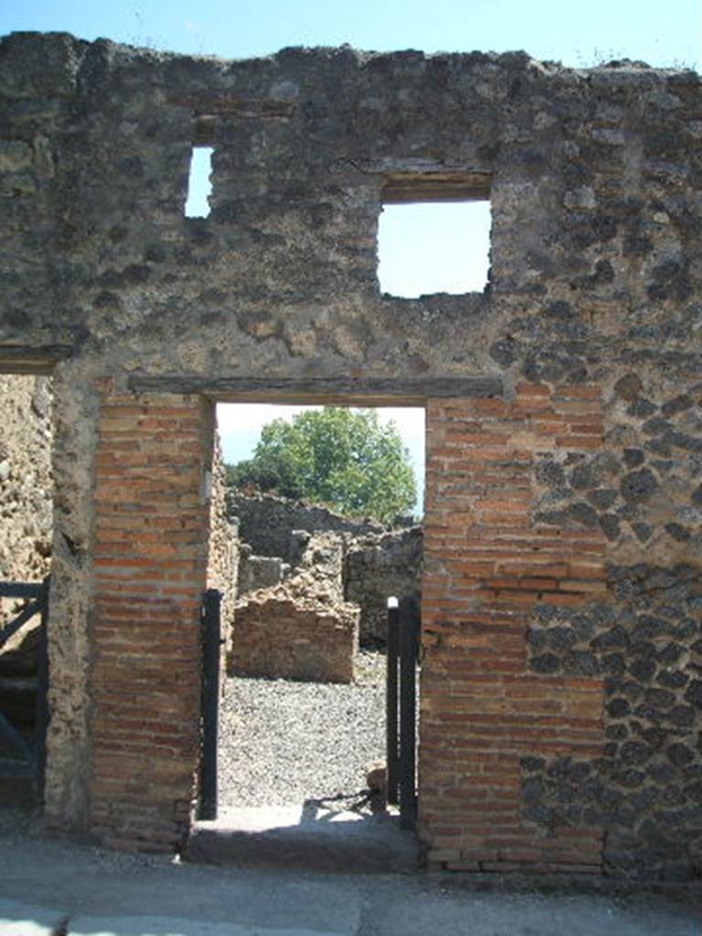 I.3.16 Pompeii. Fullonica. Entrance.
