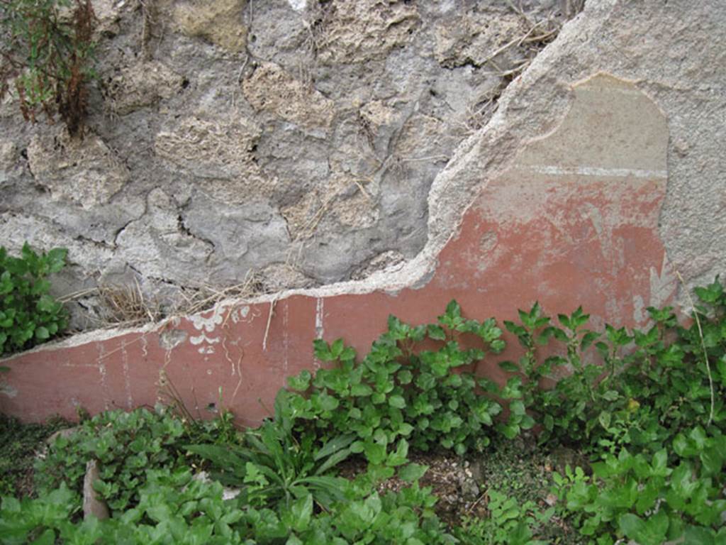 I.3.29 Pompeii. September 2010. Room 4, north wall, with detail of fresco from lower wall.
Photo courtesy of Drew Baker.