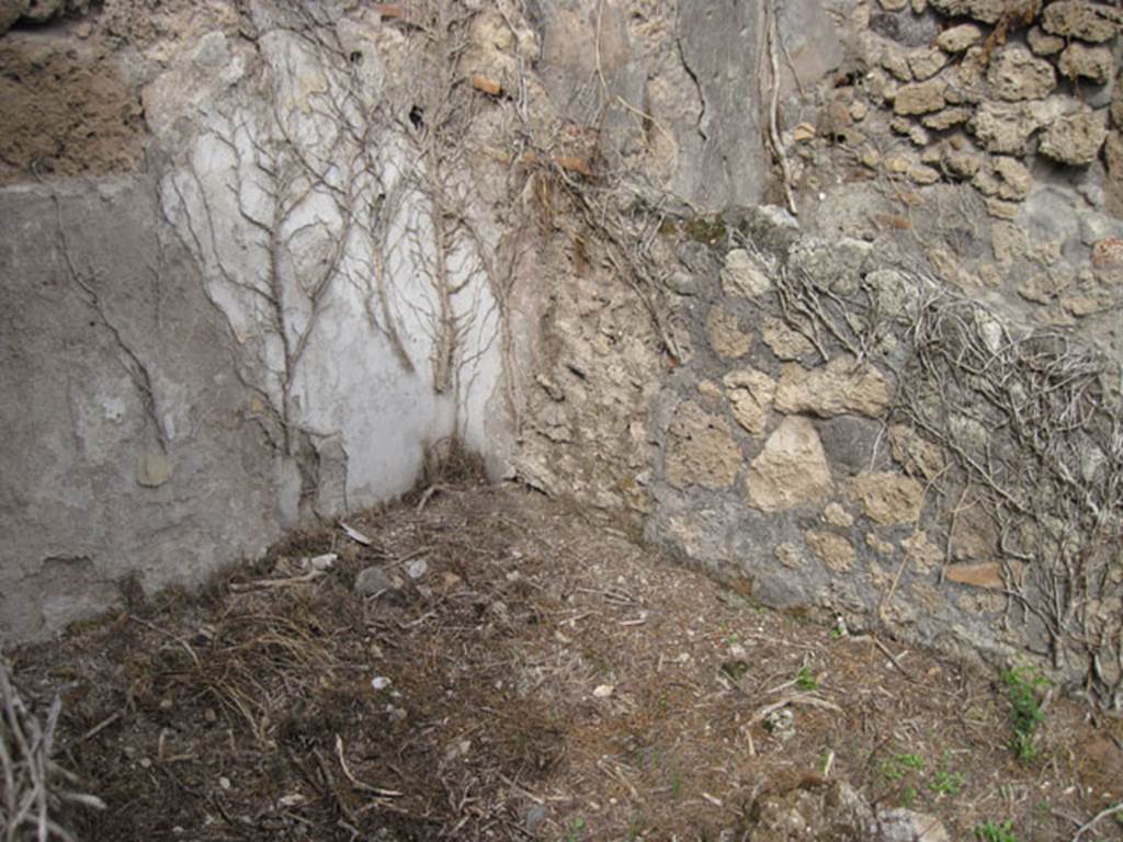 I.3.30 Pompeii. September 2010. Room 7, looking towards north-east corner. Photo courtesy of Drew Baker.