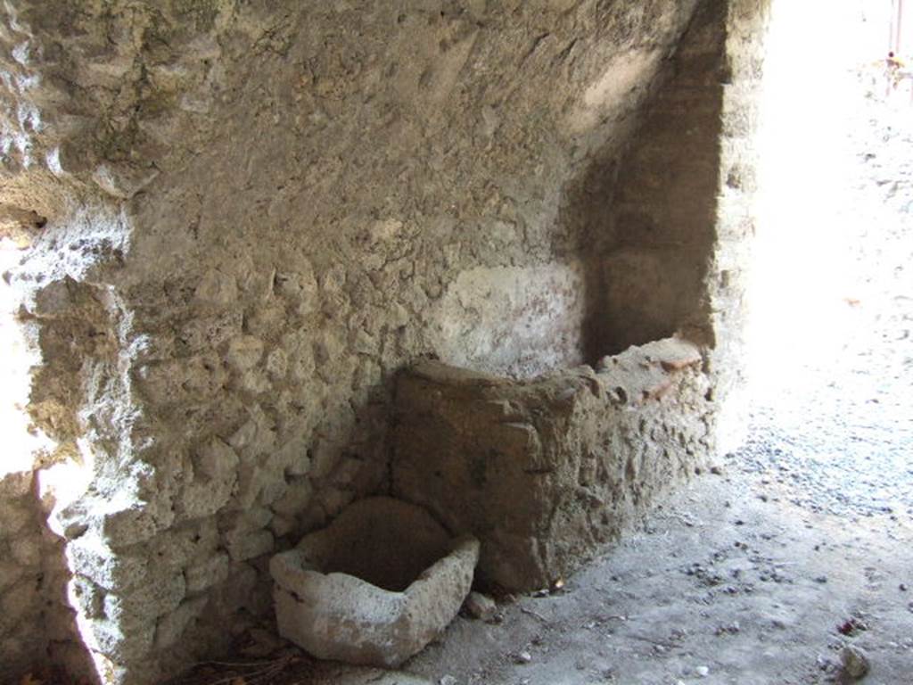 I.3.31 Pompeii. September 2005.West side of entrance room.