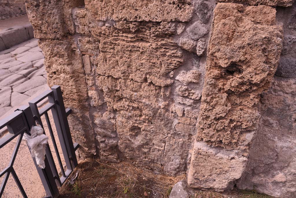 I.4.2 Pompeii. October 2019. North wall of vestibule.
Foto Tobias Busen, ERC Grant 681269 DÉCOR.