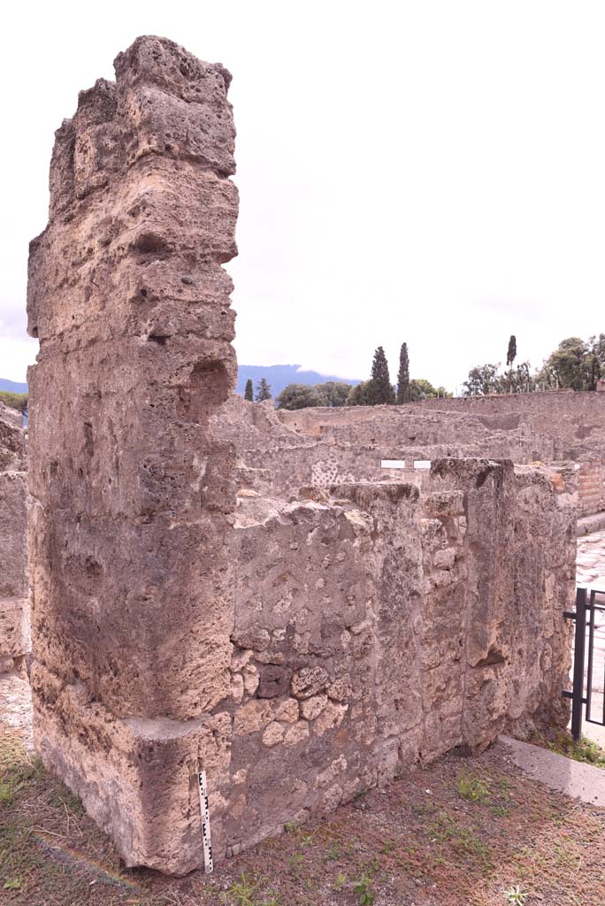 I.4.2 Pompeii. October 2019. Looking towards south wall of entrance corridor.
Foto Tobias Busen, ERC Grant 681269 DÉCOR.