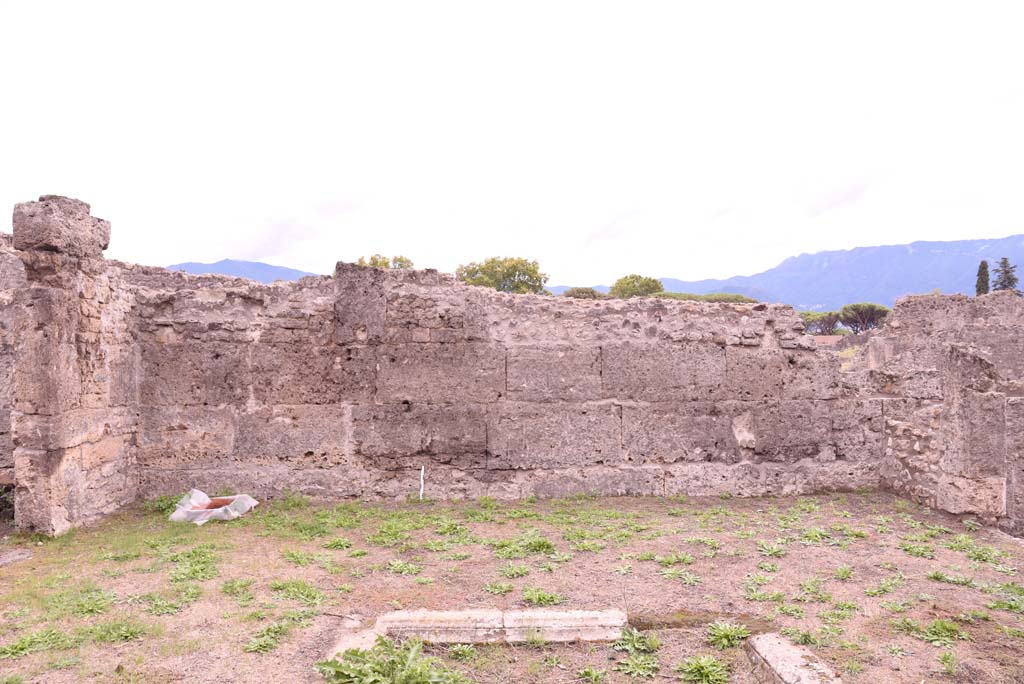 I.4.2 Pompeii. October 2019. Looking towards south wall of atrium.
Foto Tobias Busen, ERC Grant 681269 DÉCOR.