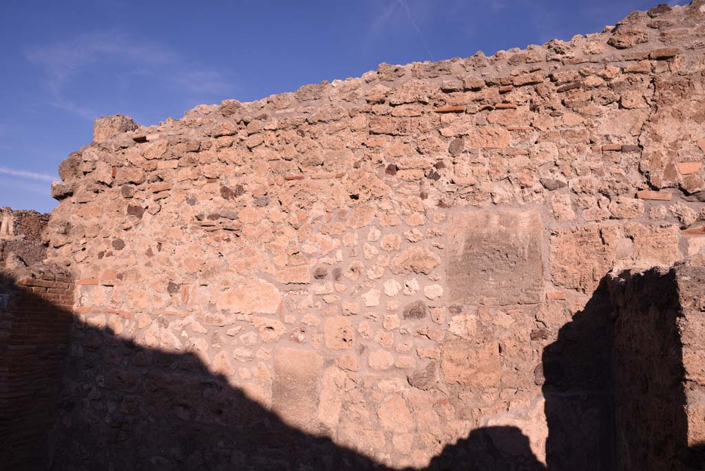 I.4.7 Pompeii. October 2019. North wall of shop-room.
Foto Tobias Busen, ERC Grant 681269 D�COR.
