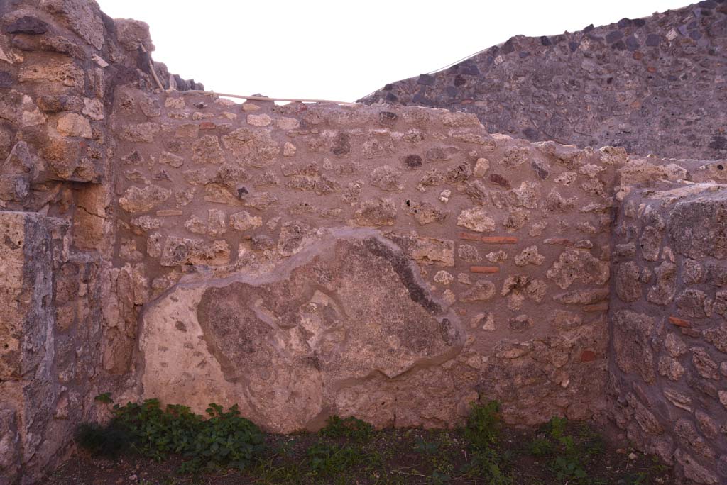 I.4.7 Pompeii. October 2019. Looking towards south wall of �middle� room.
Foto Tobias Busen, ERC Grant 681269 D�COR.
