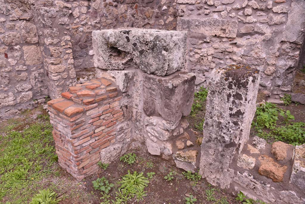 I.4.9 Pompeii. October 2019. Tablinum h, south-east corner.
Foto Tobias Busen, ERC Grant 681269 DÉCOR.