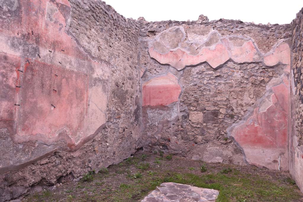 I.4.9 Pompeii. October 2019. Triclinium/oecus, m, looking north-west from doorway.
Foto Tobias Busen, ERC Grant 681269 DÉCOR.