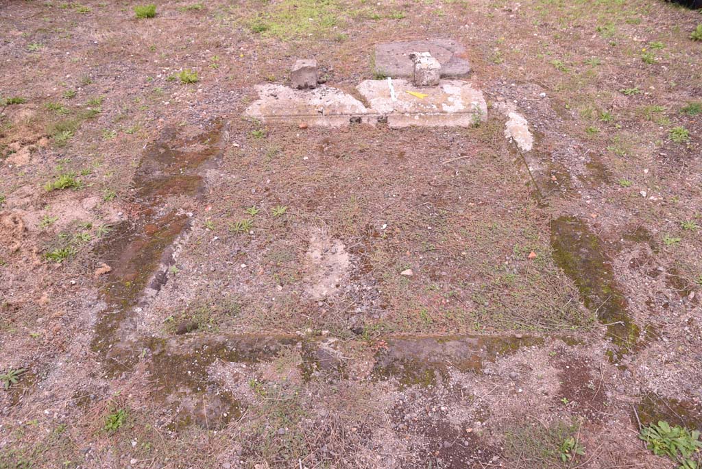 I.4.9 Pompeii. October 2019. Atrium b, looking east across impluvium.
Foto Tobias Busen, ERC Grant 681269 DÉCOR.