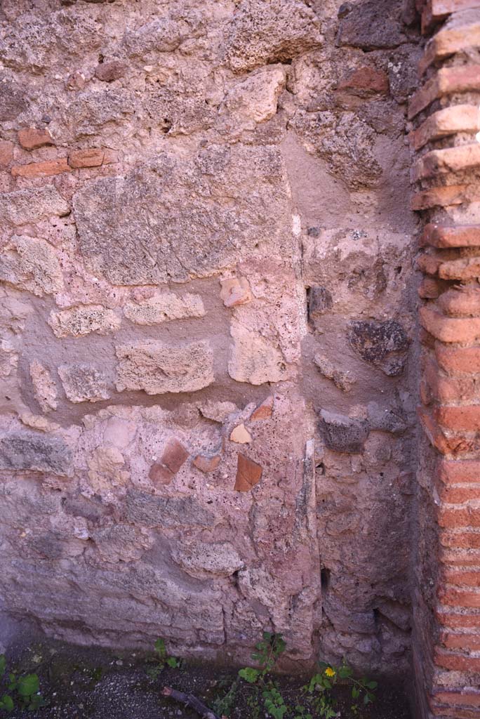 I.4.14 Pompeii. October 2019. Detail from south wall in south-east corner.
Foto Tobias Busen, ERC Grant 681269 DÉCOR.