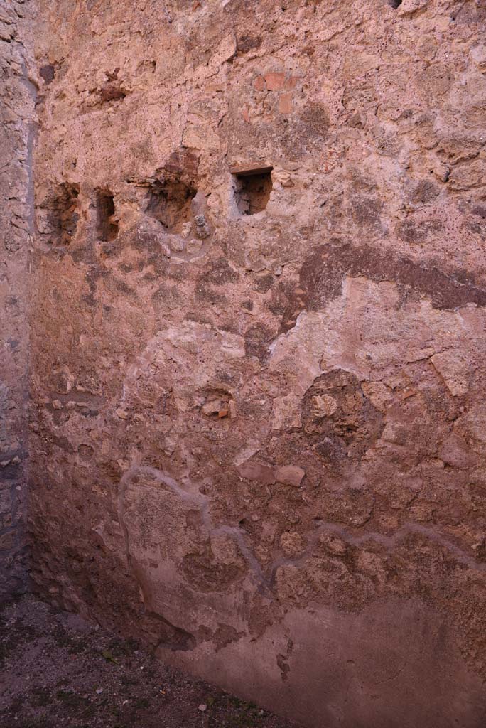 I.4.18 Pompeii. October 2019. East wall of rear room.
Foto Tobias Busen, ERC Grant 681269 D�COR.

