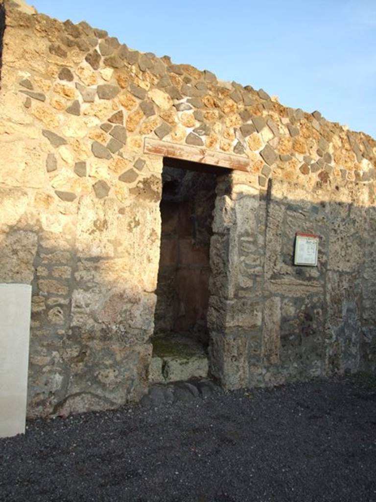 I.4.25 Pompeii. December 2007.
Doorway to room 16, small room also containing stairs to upper floor that lead from the south wall of the tablinum.
The doorway is in the east wall of atrium 6 of I.4.5.