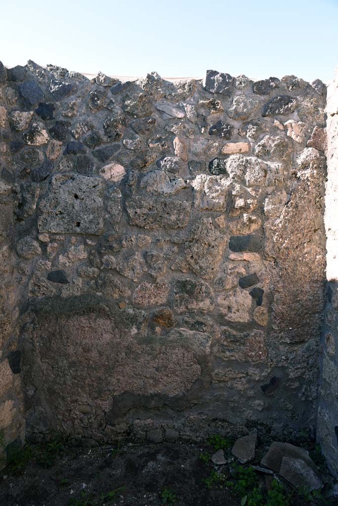 I.4.25/1.4.5 Pompeii. October 2019. Cubiculum 9, looking towards west wall.
Foto Tobias Busen, ERC Grant 681269 DÉCOR.