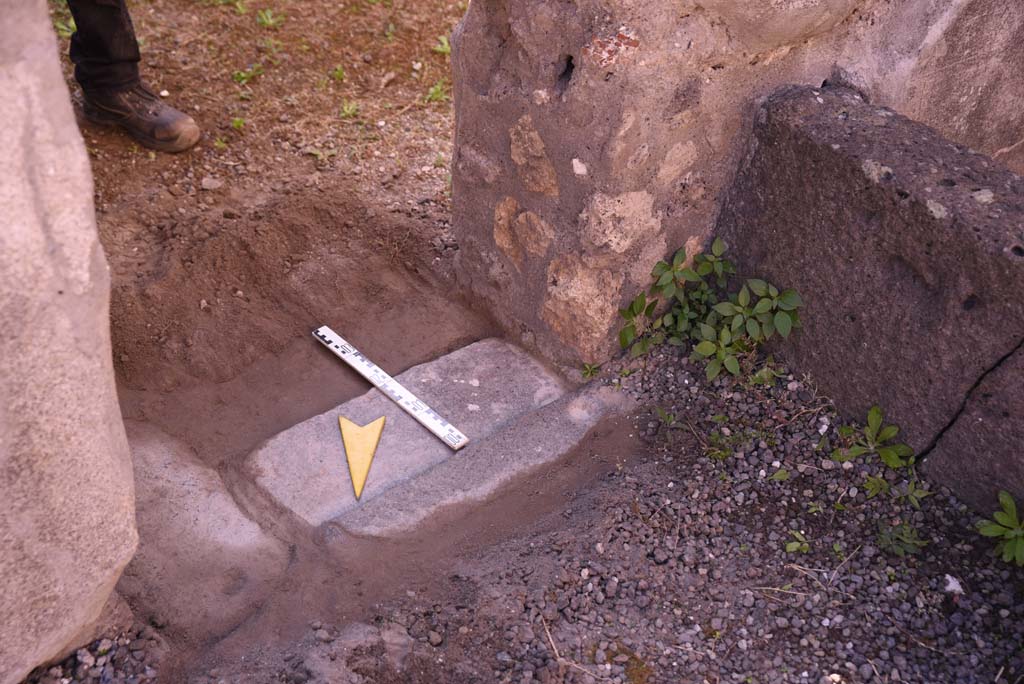 I.4.25 Pompeii. October 2019. Room 52, looking south towards threshold through doorway from room 51.
Foto Tobias Busen, ERC Grant 681269 DÉCOR.