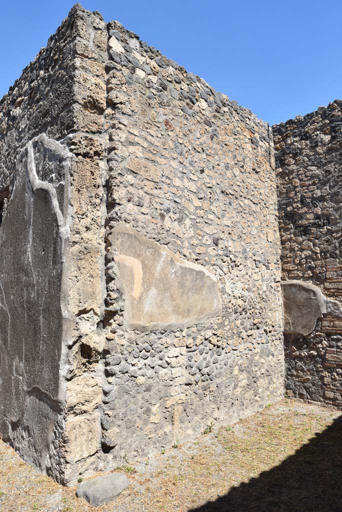 I.4.25 Pompeii. September 2020. East ala 54, looking east along north wall.
Foto Tobias Busen, ERC Grant 681269 DÉCOR