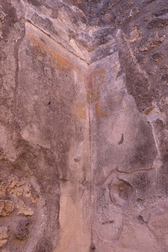 I.4.25 Pompeii. October 2019.
Room 36, detail of upper south-west corner.
Foto Tobias Busen, ERC Grant 681269 DÉCOR.