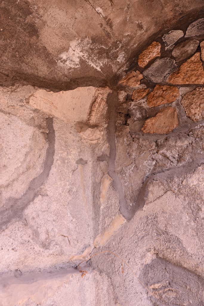 I.4.25 Pompeii. October 2019. Niche 45, upper north end of east wall.
Foto Tobias Busen, ERC Grant 681269 DÉCOR.