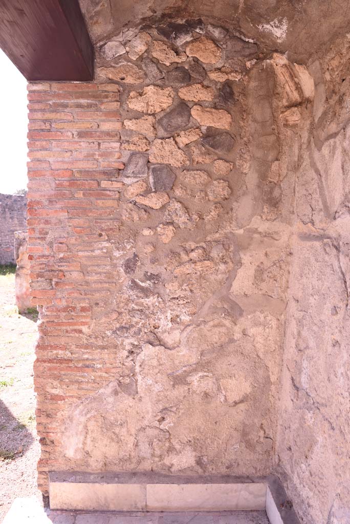 I.4.25 Pompeii. October 2019. Niche 45 west wall.
Foto Tobias Busen, ERC Grant 681269 DÉCOR.