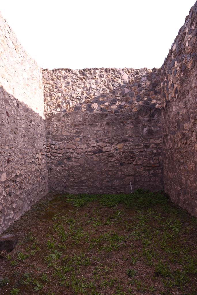 I.4.25 Pompeii. October 2019. Room 30, looking towards south wall.
Foto Tobias Busen, ERC Grant 681269 D�COR.

